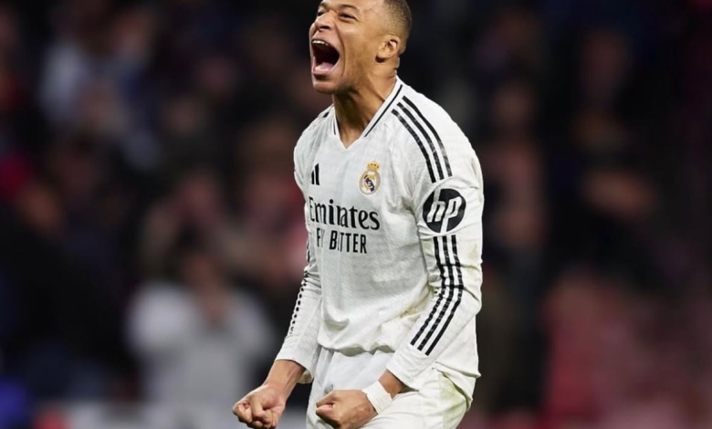 Is Kylian Mbappe fading , Real Madrid Fans ask questions following his worst recent development in the club