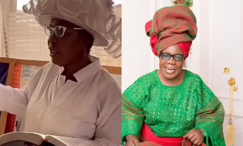 God sent me to tell Nigerians this.” Says Gospel singer Bola Are”.’— Watch